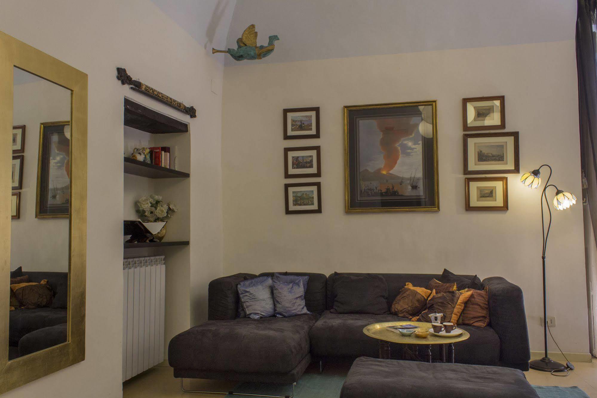 Diletto A Napoli Bed & Breakfast Exterior photo